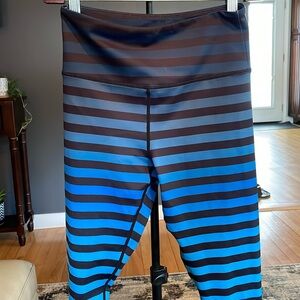 Zyia active blue ombre leggings size 4